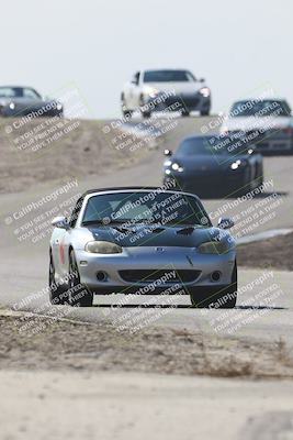 media/Oct-18-2025-Speed Ventures (Sat) [[8b3b7cf525]]/Purple/Session 2 (Phil Hill)/